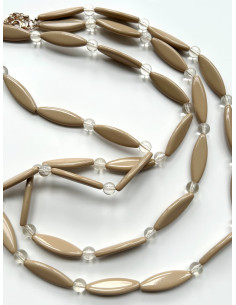 Korálkový náhrdelník v béžové barvě | KLÉO PARIS - 1 2