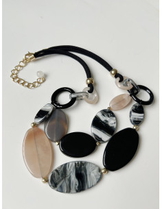 Náhrdelník s kameny v šedo - černých barvách | LORIANE - 1 2