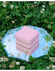 Víkendová šperkovnice z růžového sametu | MAISON SCARLET