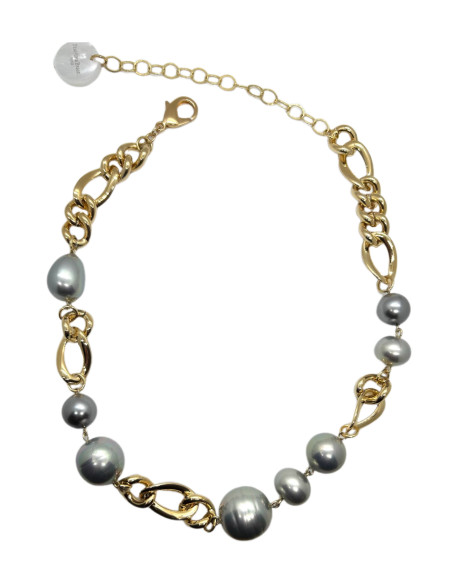 Zlatý řetízkový náhrdelník s šedými perlami | FRANCINE BRAMLI