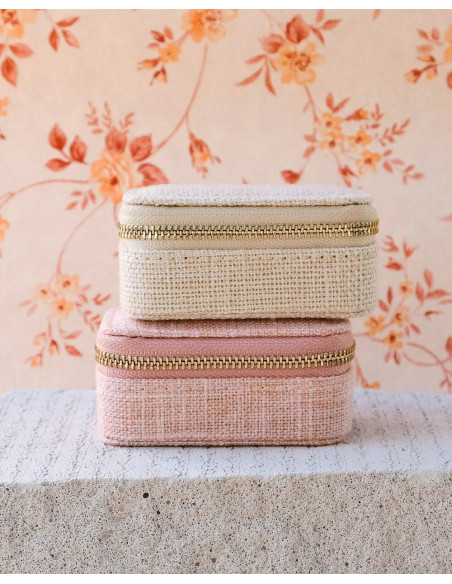 Mini cestovní šperkovnice ve vzhledu lnu | MAISON SCARLET e