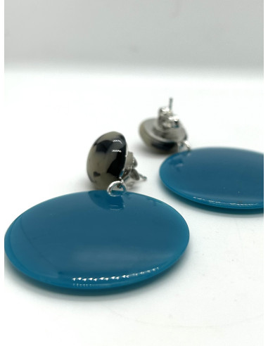 Visací náušnice s kulatým modrým ověsem | FRANCINE BRAMLI a