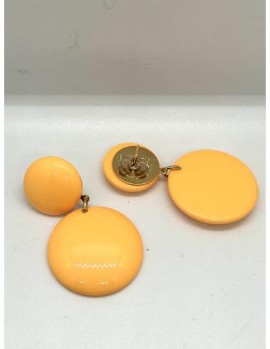 Visací náušnice s kulatým ověsem ve žluté barvě | FRANCINE BRAMLI a