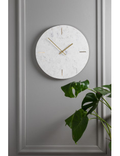 Nástěnné hodiny z bílého mramoru Ø43 | LIGHT & LIVING 2