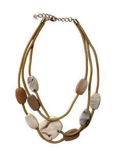 Náhrdelník v béžových odstínech | LORIANE