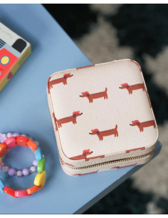 Víkendová šperkovnice s motivem jezevčíků, Limitovaná edice | MAISON SCARLET - 1