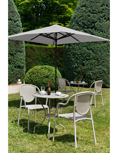 Židle Parisienne 21Essential – ikona pařížských bister | FERMOB e