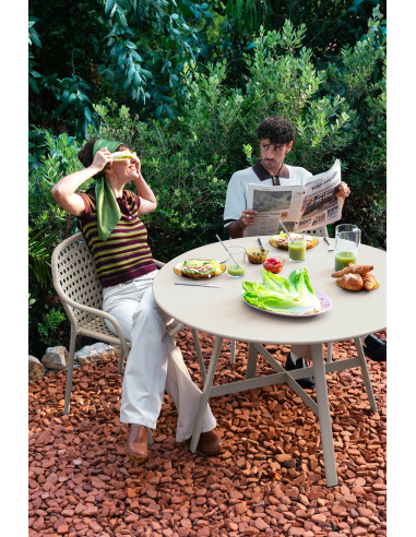 Zahradní hliníkové křeslo Croisette s výpletem | FERMOB h