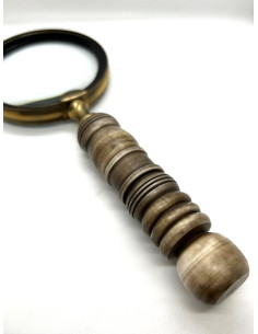 Lupa s mosazným rámečkem a rukojetí z rohoviny, střední | dovoz Indie 2