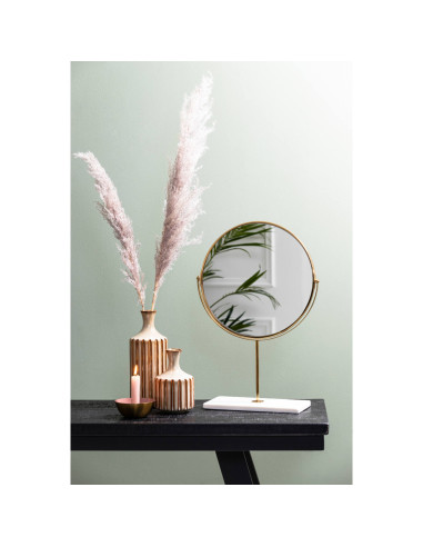 Stolní zrcátko s rámem ve zlatém odstínu a s mramorem | LIGHT & LIVING f