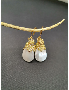 Visací náušnice s motivem květin a s perletí | PIOU PIOU - 2 2