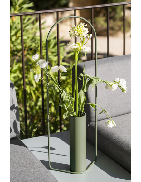 Kovová váza ITAC kulatá - outdoor / indoor | FERMOB