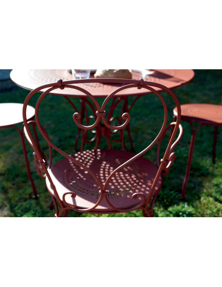 Zahradní jídelní židle 1900 s područkami | FERMOB 5