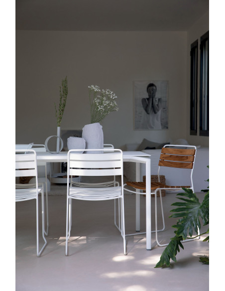 Kovová židle Surprising s teakem, outdoor/ indoor | FERMOB