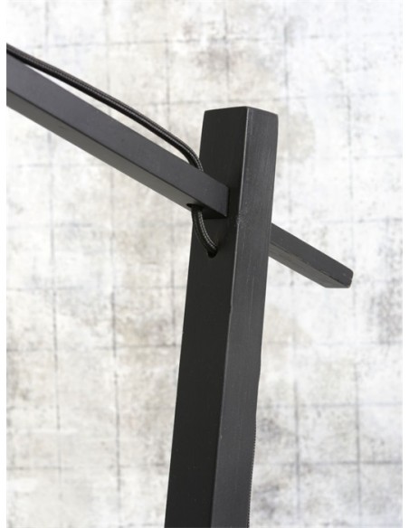 Dřevěná stojací lampa ANDES černá se stínítkem | GOOD&MOJO-4