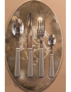 Cutlery set by Lucie Lin | TABLE OF CONTENTS - 1 2